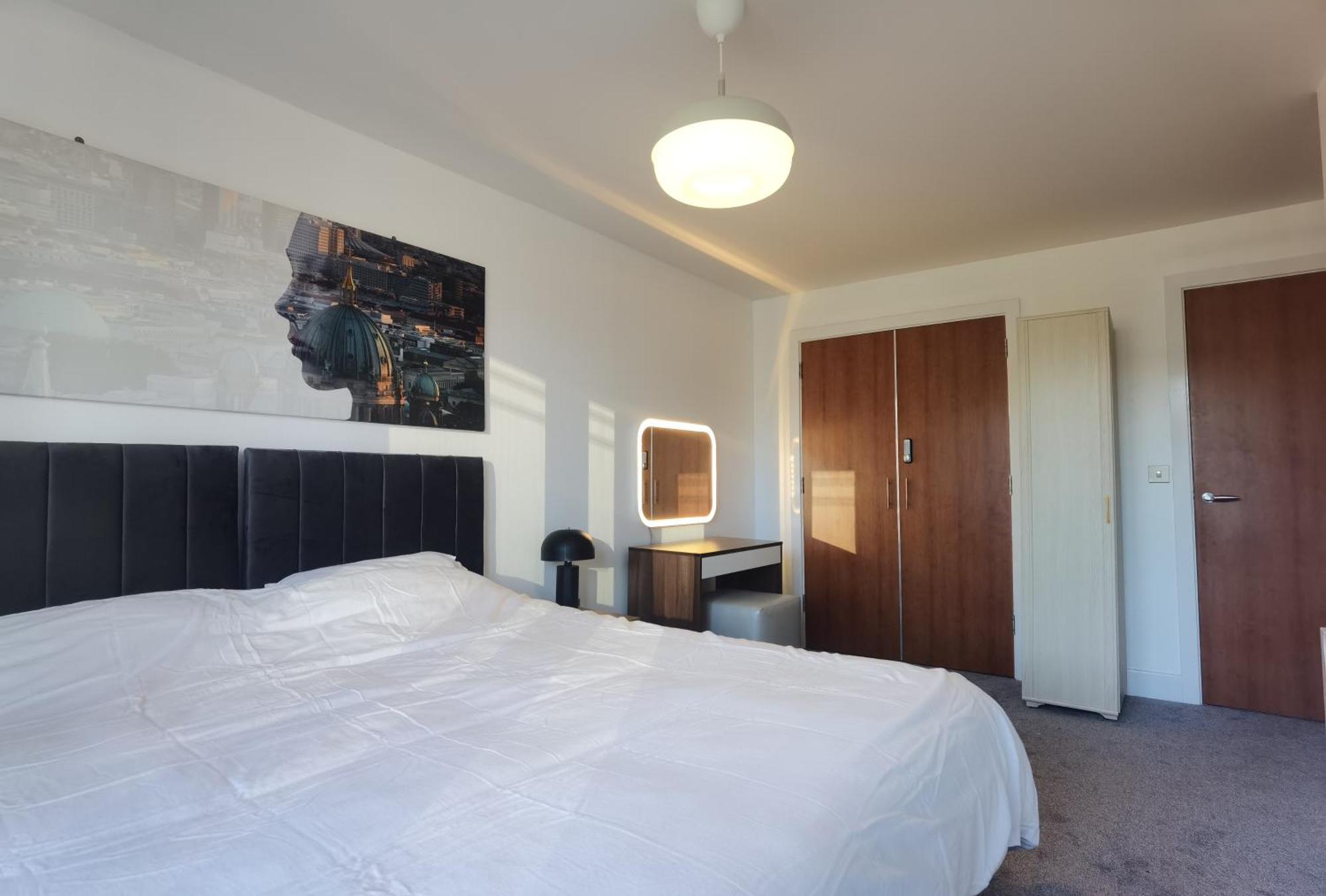 Celaka Birmingham Central Apartment, Free Indoor Parking Buitenkant foto